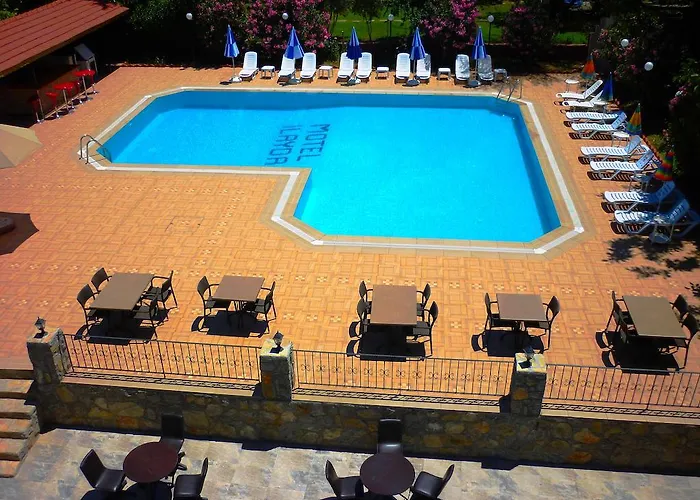 Hotel The Valley 2*