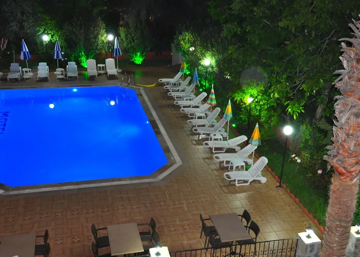 The Valley Hotel
