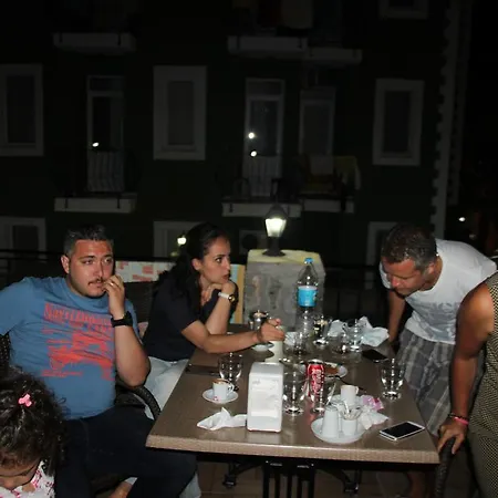 Otel The Valley 2*