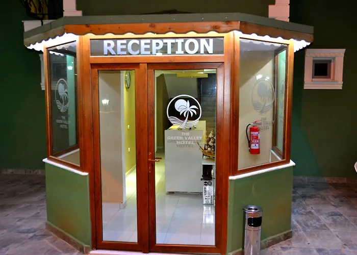 The Valley Отель