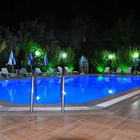 The Valley Hotel